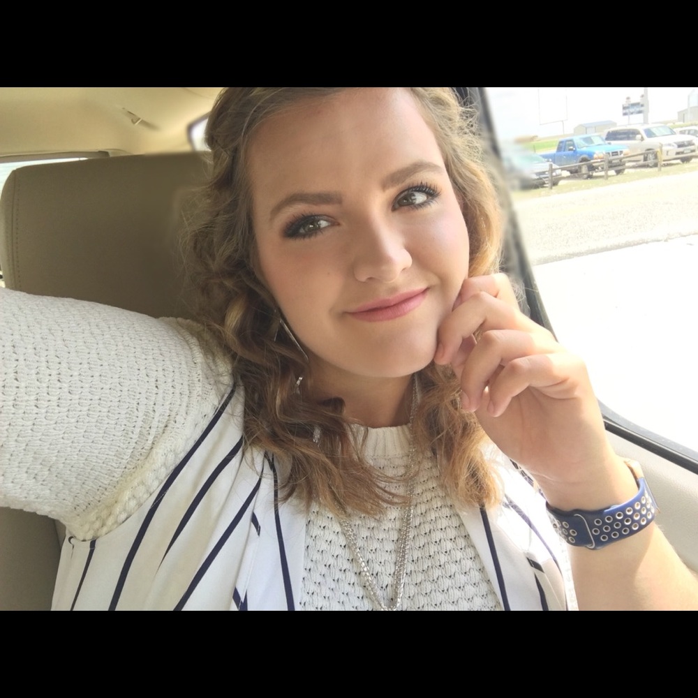 Meet your Posher, Josie